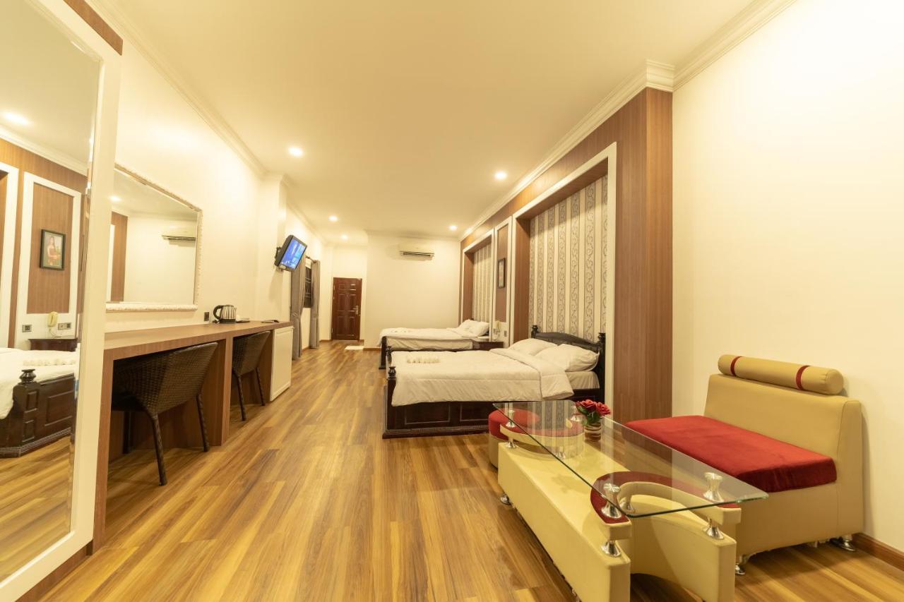 4 Rivers Hotel Phnom Penh Exterior foto